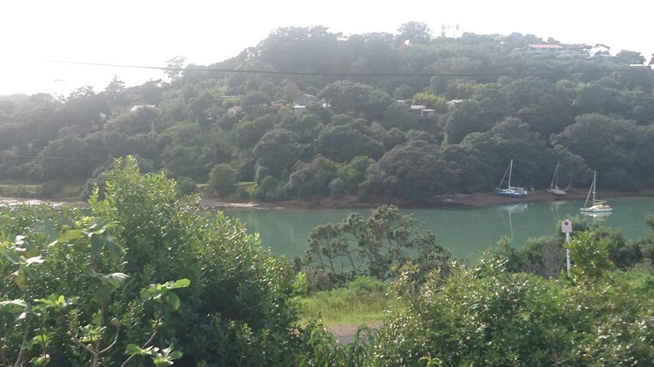 Shelly Beach Studio, Waiheke Island Auckland Exteriör bild
